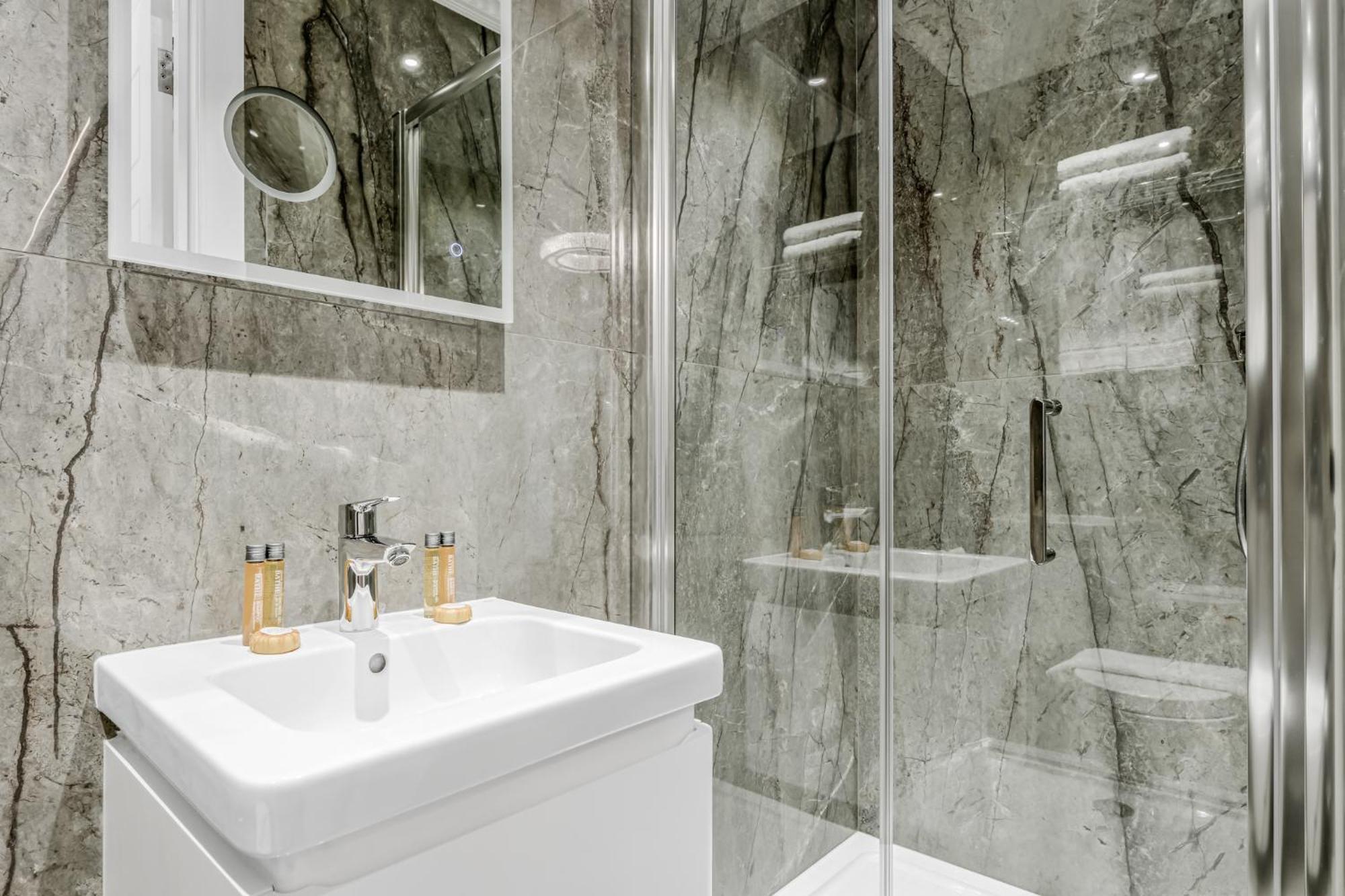 לונדון Cleveland Residences Bloomsbury מראה חיצוני תמונה